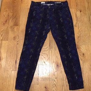 Gap Snakeskin Print Jeggings! 30r